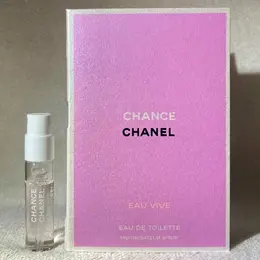 Туалетная вода Chanel "Chance Eau Vive", женская, древесно-цветочные ноты, 1.5 мл 4349485595
