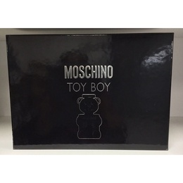 Подарочный набор для мужчин Toy Boy из 4 предметов: туалетная вода 3,4 унции, гель для душа и лосьон после бритья 3,4 унции Moschino 8011003870578